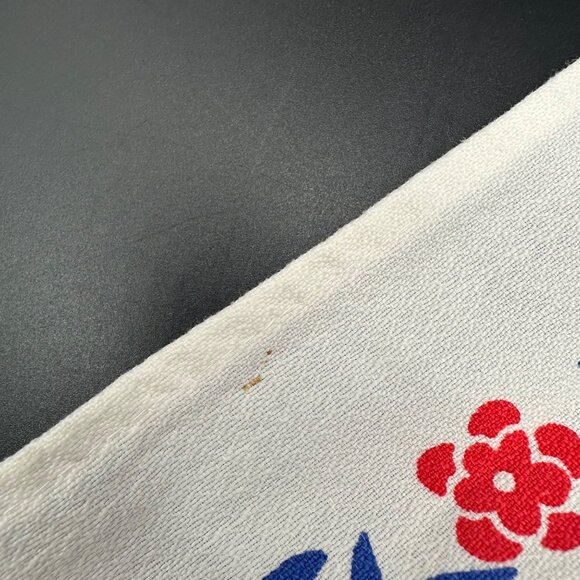 Vintage Wall Hanging Curtain Tapestry Towel Floral Ducks Red Blue Cotton 1950s - Picture 12 of 12